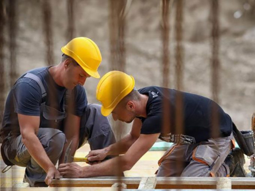 Novi Zakon o radu: Neodređeni ugovor postaje pravilo, šire se prava radnika