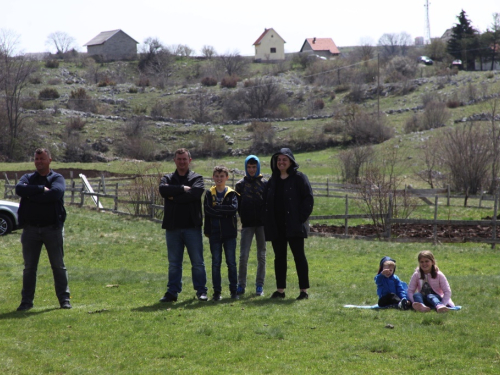 FOTO: Druženje Rumbočana i sv. misa na Zahumu