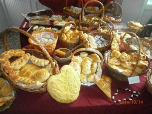 Dani kruha i zahvalnosti za plodove zemlje u OŠ Ivana Mažuranića Gračac