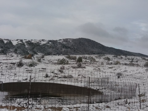 Snijeg zabijelio vrhove ramskih planina