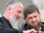 Desna ruka Kadirova ranjena u Ukrajini?