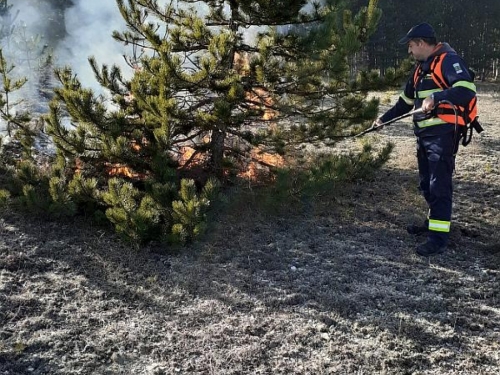 Tri požara na području Tomislavgrada, jedna osoba uhićena