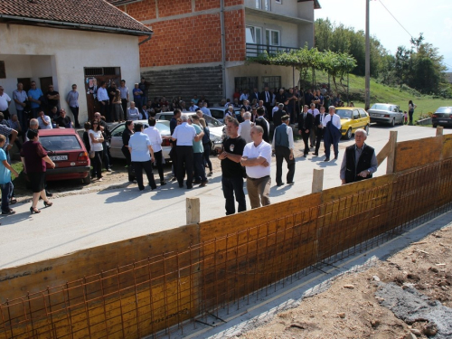 FOTO/VIDEO: Na Uzdolu obilježena 23. obljetnica stravičnog pokolja nad Hrvatima