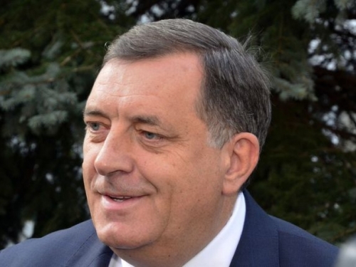Pobuna u RS: oporba optužuje Dodika za diktaturu, prekidaju svaku suradnju s njim
