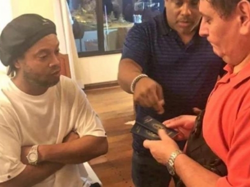 Ronaldinho uhićen u Paragvaju