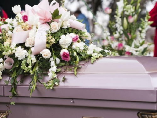 Pogrebnici jedva stižu pokopati preminule: Istina o broju umrlih je neumoljiva