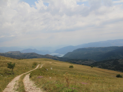 Foto: Mamorijal ''Marko i David Brajko''