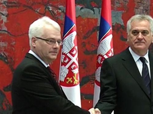 Josipović: Hrvatska je bila žrtva agresije, Nikolić: Potvrđen masovni zločin nad Srbima