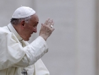 Papa ima novu poruku na vratima: Ne kukajte!