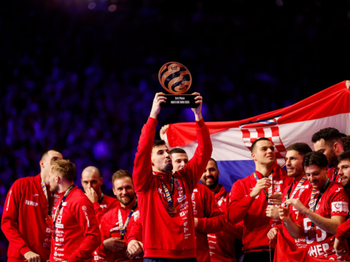 HRS: ''Nismo politička grupacija nego sportaši, ne uplićite nas u konfrontacije''