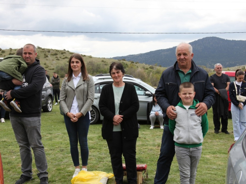 FOTO: Druženje Rumbočana i sv. misa na Zahumu