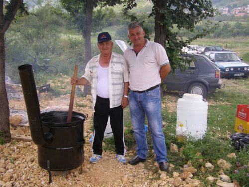 FOTO: Druženje Rumbočana iz Donjeg sela