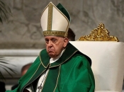 Papa kaznio kardinala koji ga žestoko kritizira