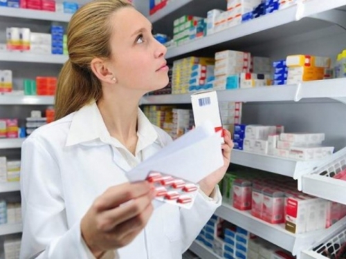 Nema farmaceutskih inspektora za nadzor cijena, jeftiniji lijekovi tek od ljeta