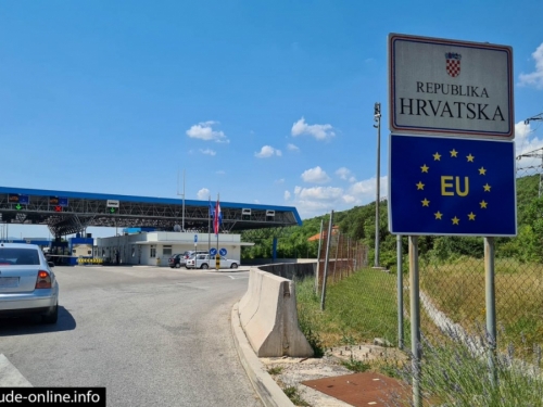 Covid-putovnice Hrvatska uvodi već početkom lipnja