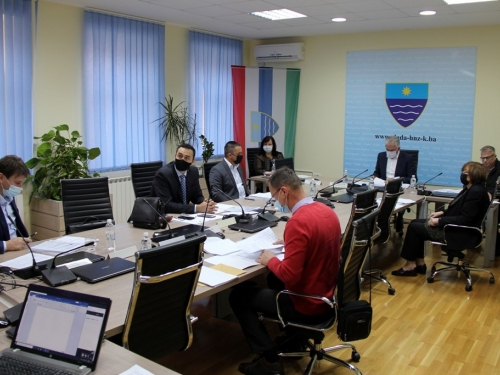 Vlada HNŽ donijela odluku o početku pregovora s nezavisnim sindikatom SKB Mostar