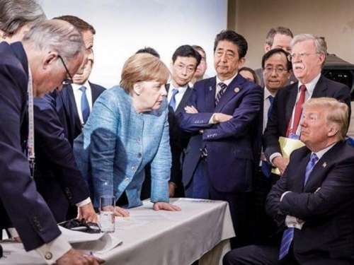 Fotografija sa sastanka G7 postala viralni hit