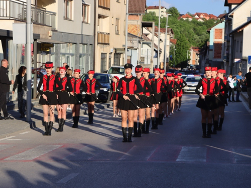 FOTO/VIDEO: Matura 2024. - Defile mladosti na ulicama Prozora