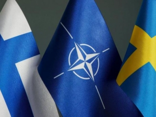 NATO članice potpisuju protokole o pristupanju Švedske i Finske