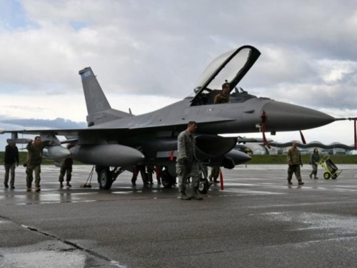 Stigla ponuda iz Amerike: Amerikanci ponudili 12 rabljenih aviona F-16