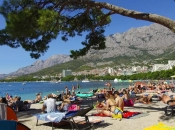 Gradonačelnik Makarske: Gosti iz BiH na plaži jedu, ostave samo smeće, od njih nema zarade