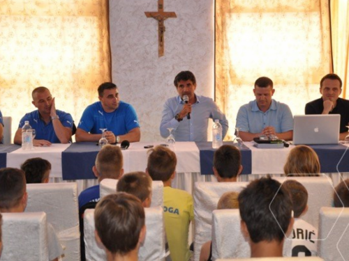Kamp ''Dinamo u Hercegovini'' okupio 140 mladih nogometaša