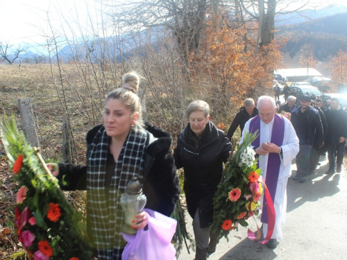 FOTO: Sahranjen vlč. Ivan Bošnjak