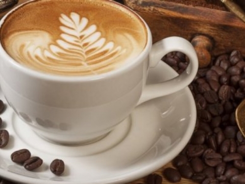 Pomaže li kava kad imate glavobolju ili ne?