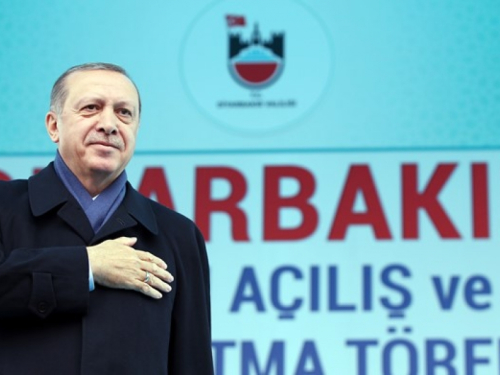 Erdogan zatražio kurdsku podršku, sebe nazvao zaštitnikom slobode