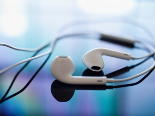 Appleove slušalice mjerit će otkucaje srca i krvni tlak