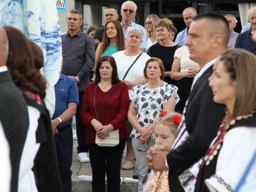 FOTO: Mlada misa vlč. Josipa Papka u župi Prozor