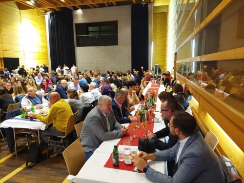 FOTO/VIDEO: 12. susret Uzdoljana u Innsbrucku