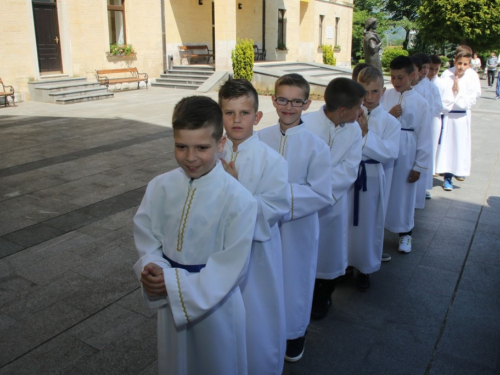 FOTO: Prva pričest u župi Rama Šćit