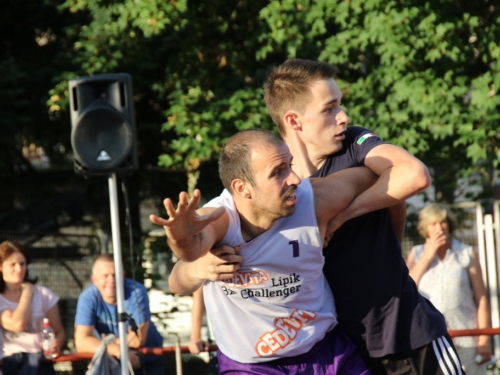 FOTO: ''General Vasilije Mitu'' iz Zagreba pobjednik 15. Streetball Rama