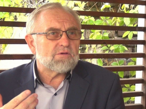 Radikalni islamski profesor Hrvate i Srbe nazivao kmetovima