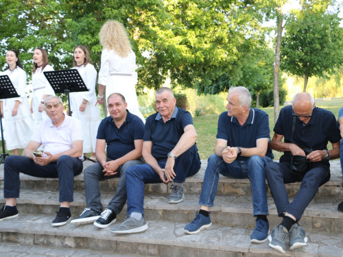 FOTO: Predstavljena knjiga Ivana Filipovića ''Moja Rama u mom stihu''
