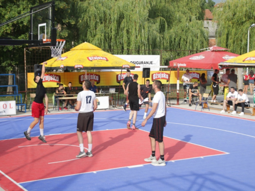 FOTO| Počeo 18. Streetball Rama