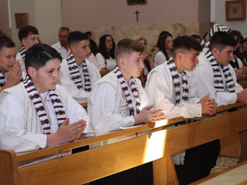 FOTO: Krizma u župi Rama-Šćit