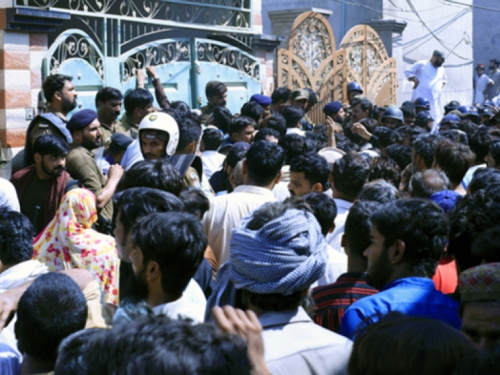 U Pakistanu uhićeno više od 100 muslimana. Spalili su kuću dvojice kršćana