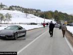 Travnik: U prometnoj nezgodi ozlijeđeno četvero i oštećen skupocjeni Porsche