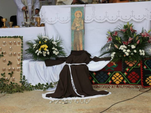 FOTO: Vanjska proslava sv. Franje u Rumbocima