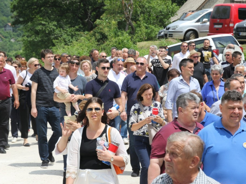 UZDOL: Otkriven spomenik poginulim braniteljima i obilježen Dan 3. bojne brigade Rama