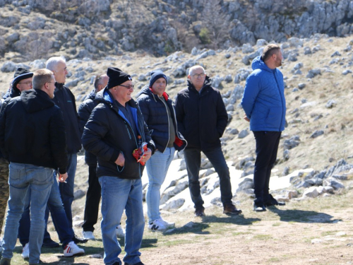 Mirno okupljanje na Zahumu: Ramci poručili – ''Ne damo svoje!''