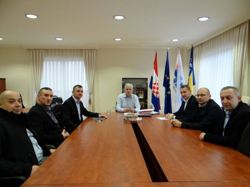 Čović održao sastanak sa stranačkim izaslanstvom iz Rame