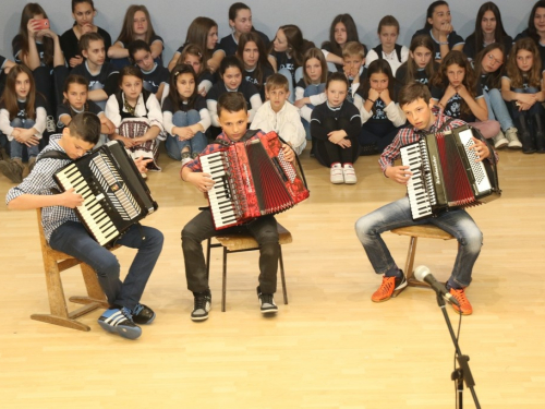FOTO: Obilježen Dan OŠ Marka Marulića Prozor