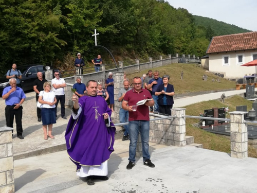 FOTO: Obilježena 27. obljetnica stradanja Hrvata na Hudutskom