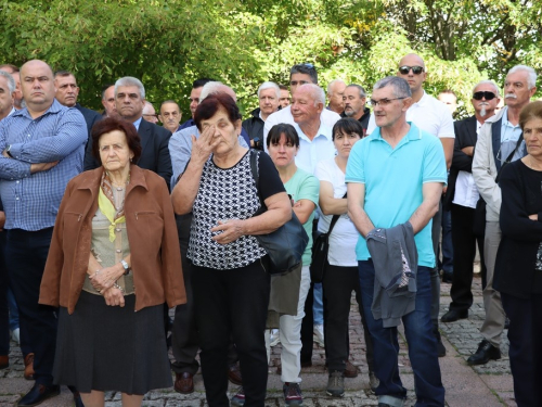 FOTO: Obilježena 29. obljetnica stradanja Hrvata na Uzdolu