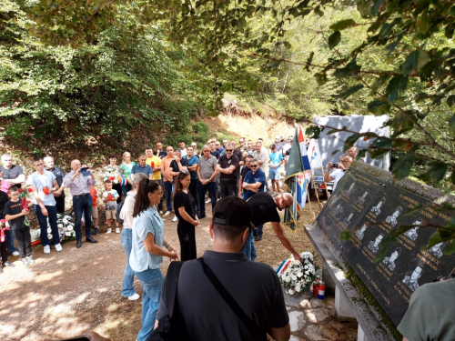 Na Pomenu obilježena 32. obljetnica stradanja hrvatskih branitelja