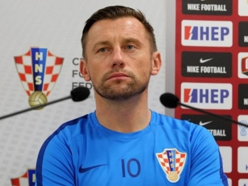 CSKA otpustio Olića: 'Žao mi je, radovao sam se novoj sezoni'