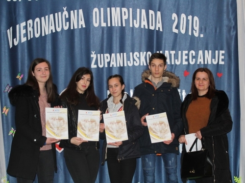 FOTO: Predstavnici ramskih škola na Vjeronaučnoj olimpjiadi 2019.